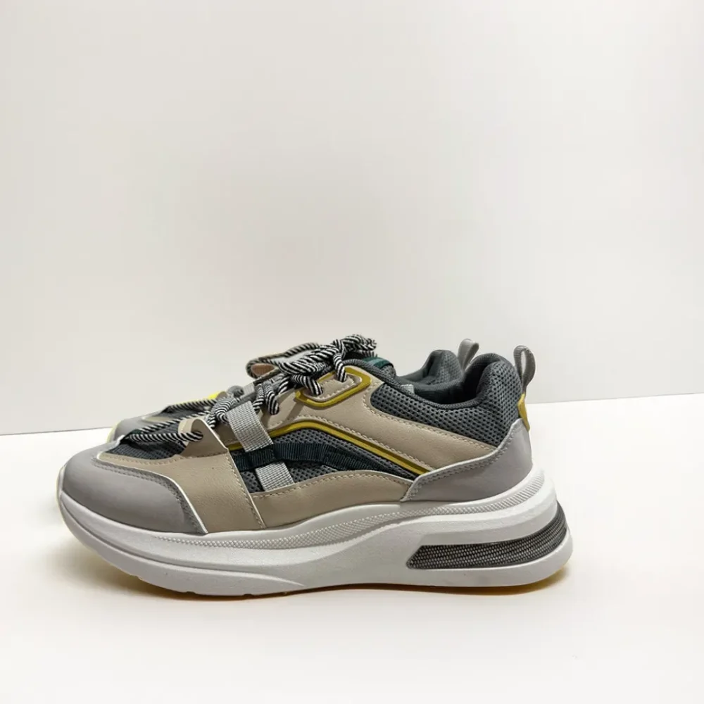 vizaro.lk Stylish Chunky Sneakers .webp