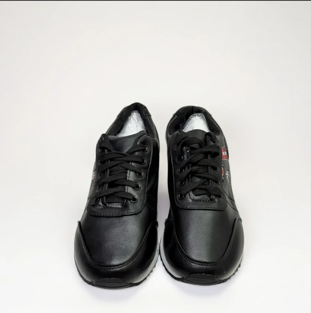 Men's Classic Leather Sneakers - Image 3