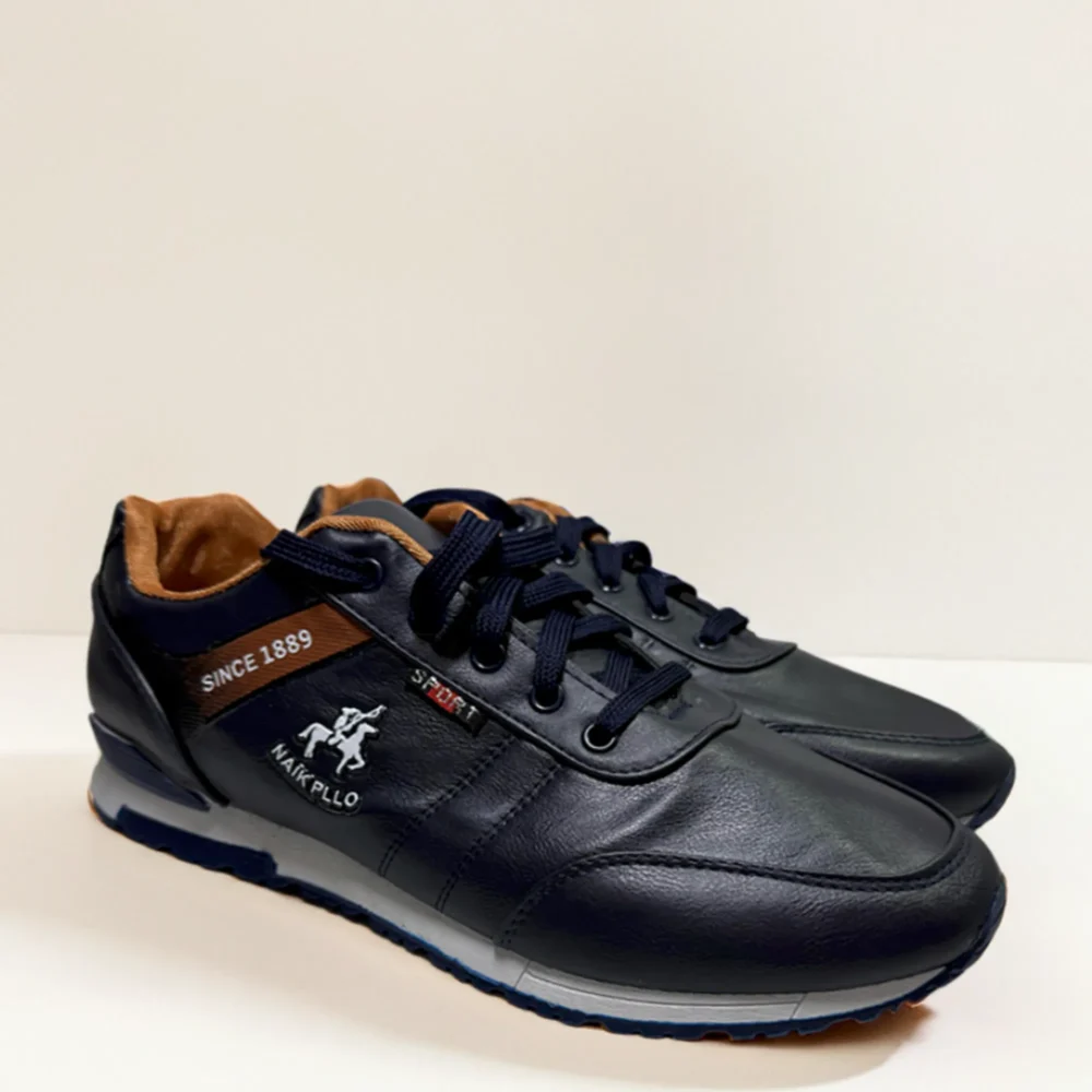 Men's Classic Leather Sneakers - Image 4