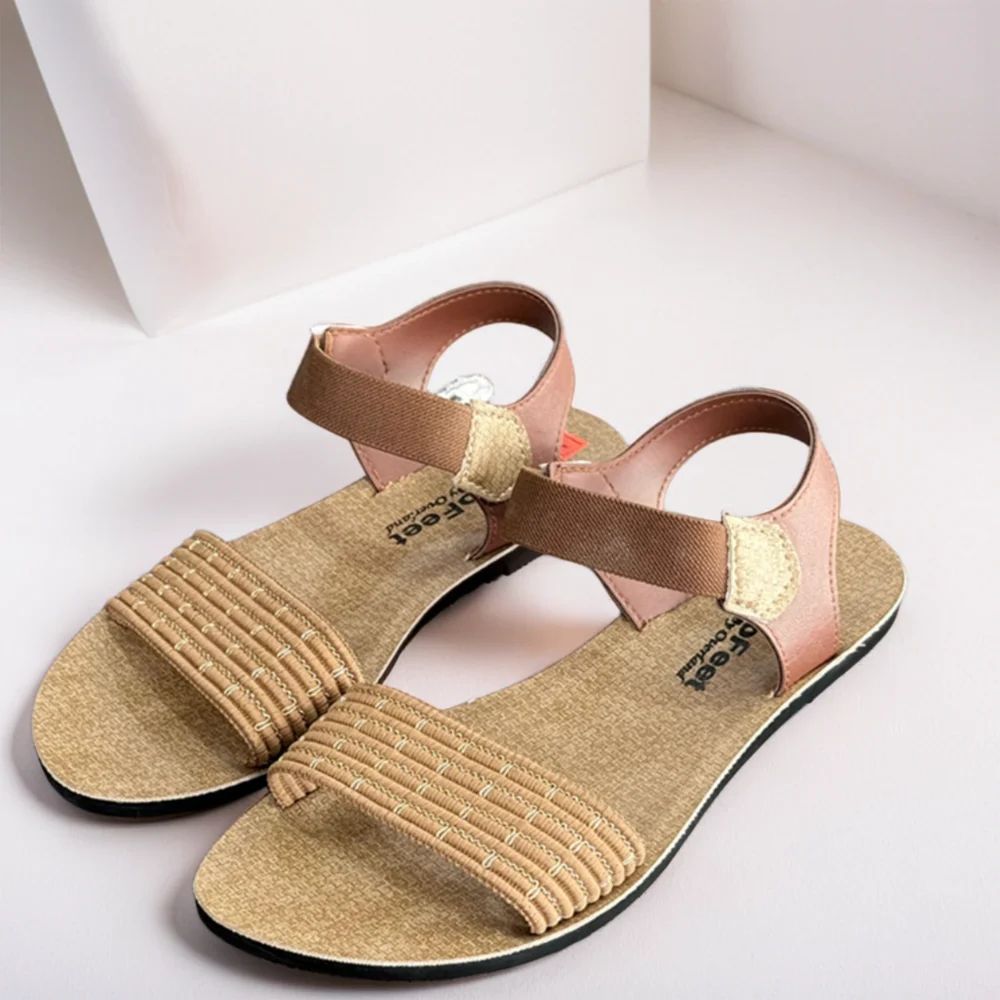 Women’s Black Metallic Accent Wedge Sandals