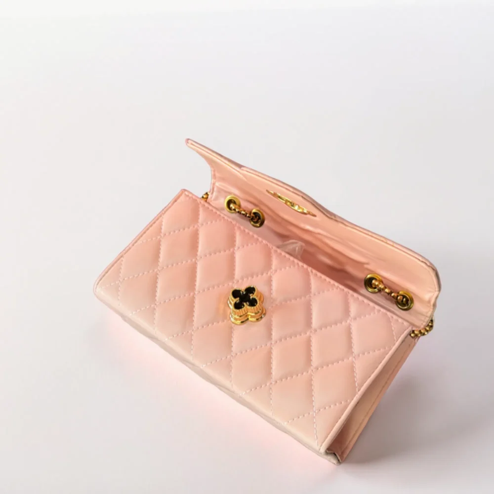Elegant Quilted Leather Handbag - Vizaro.lk