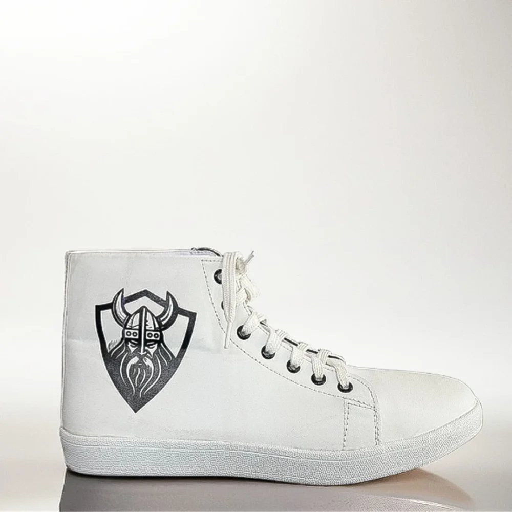 Vizaro Sleek Grey Running Sneakers
