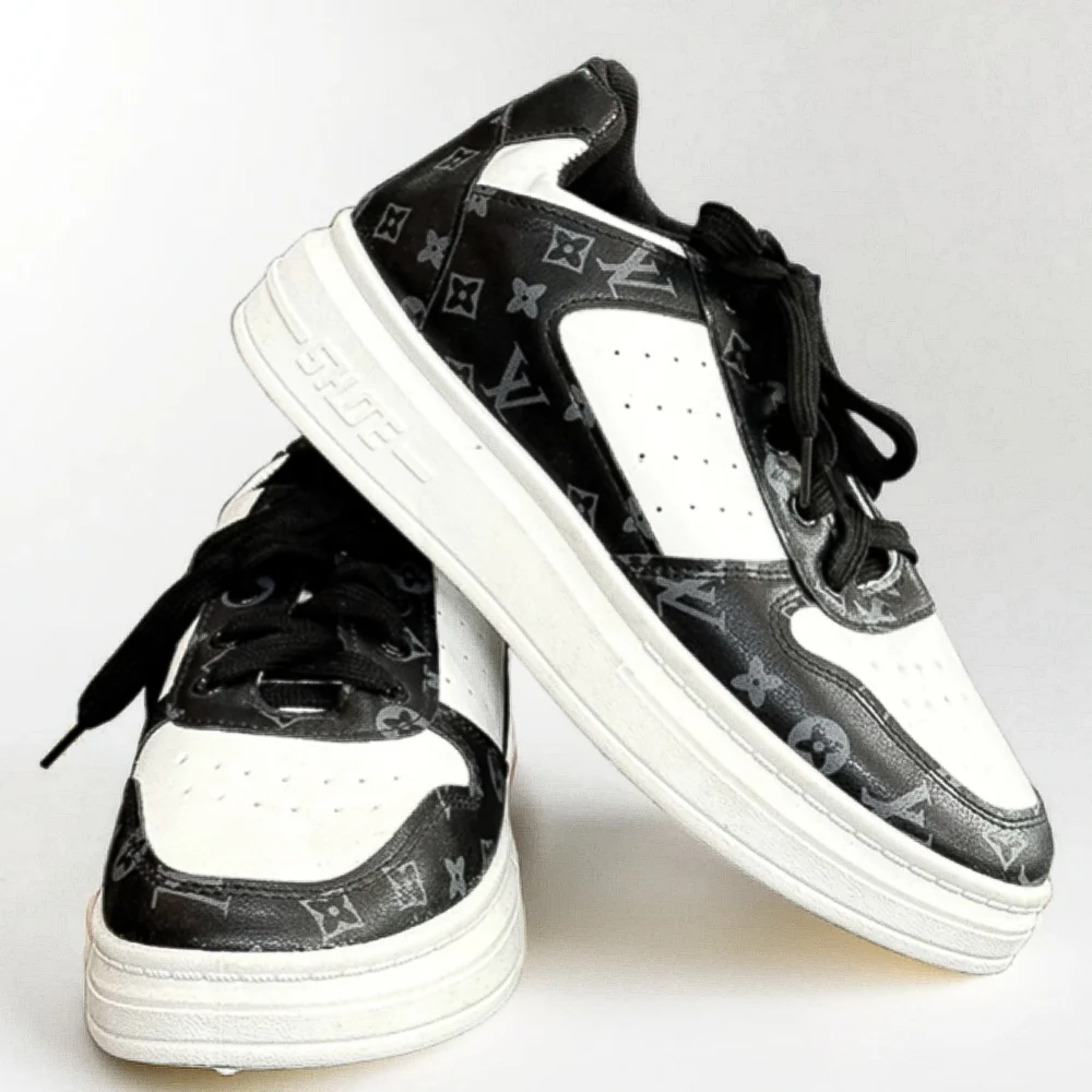 Vizaro Monogram Black & White Sneakers